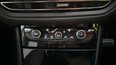 Vauxhall Grandland 1.5 Turbo D Ultimate 5dr Auto Diesel Hatchback